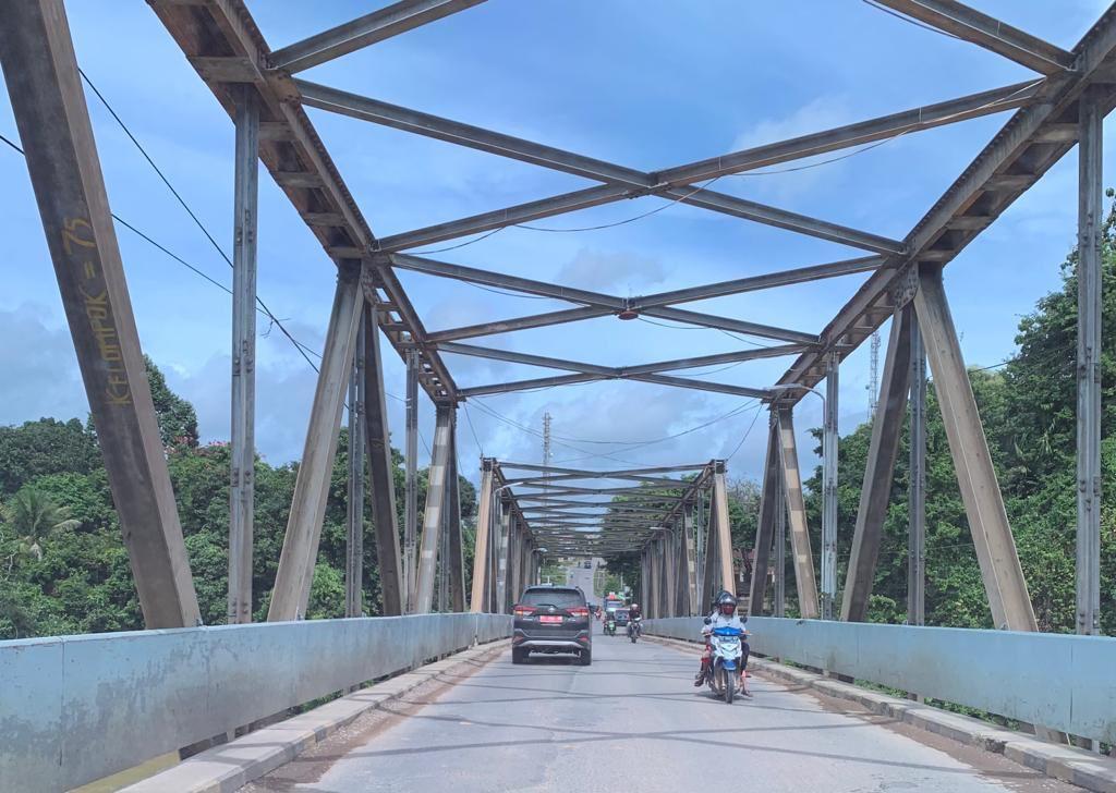 jembatan-ini-segera-diperbaiki-beberapa-opsi-ke-tj-redeb.jpg
