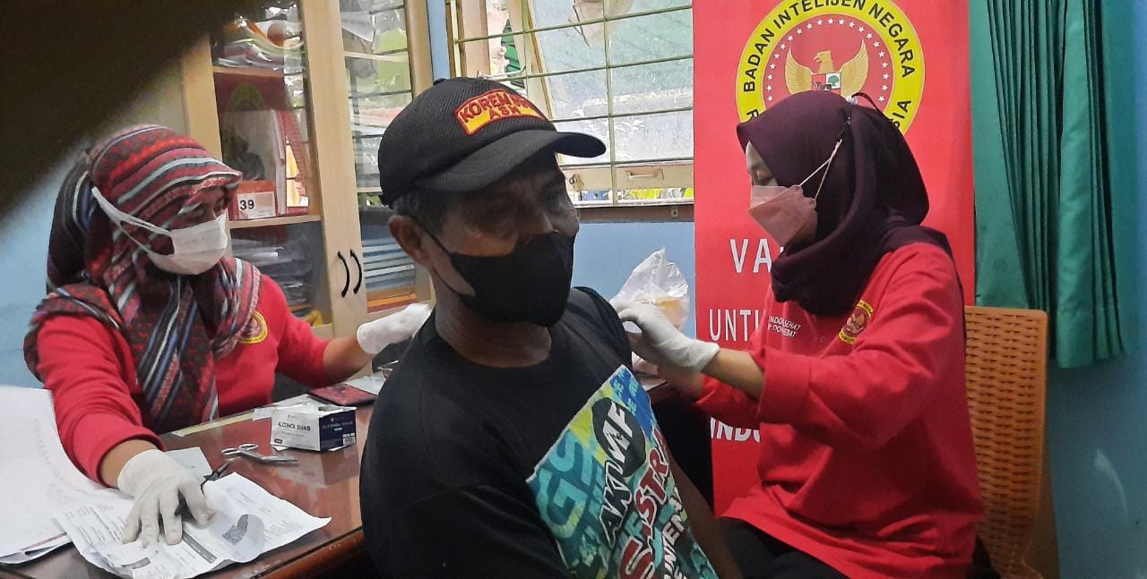 kegiatan-vaksinasi-binda-kaltim-di-kelurahan-karang-asam-ulu-dengan.jpg