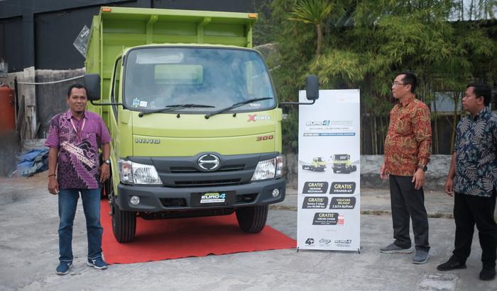 Hino Kumala Hadirkan Truk Standar Emisi Euro4 di Pasar Kendaraan Niaga Kalimantan Timur