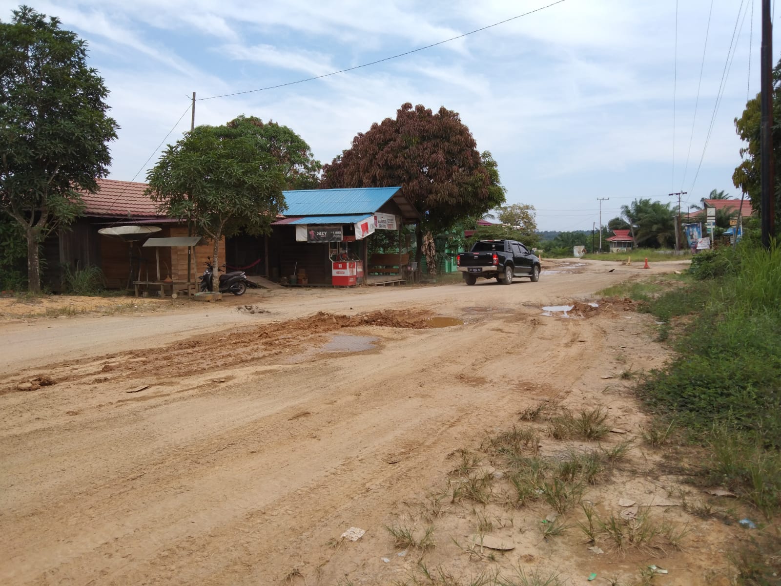 Rawan Kecelakaan, DPRD Kubar Dorong Perbaikan Jalan Trans Kaltim yang Jadi Kewenangan Pusat