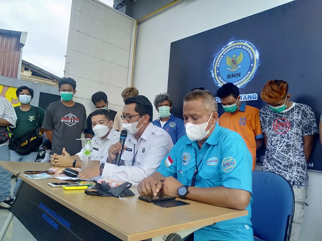 Dua Kurir Sabu Diringkus BNNK Bontang, Mengaku Hanya Dibayar 500 Ribu