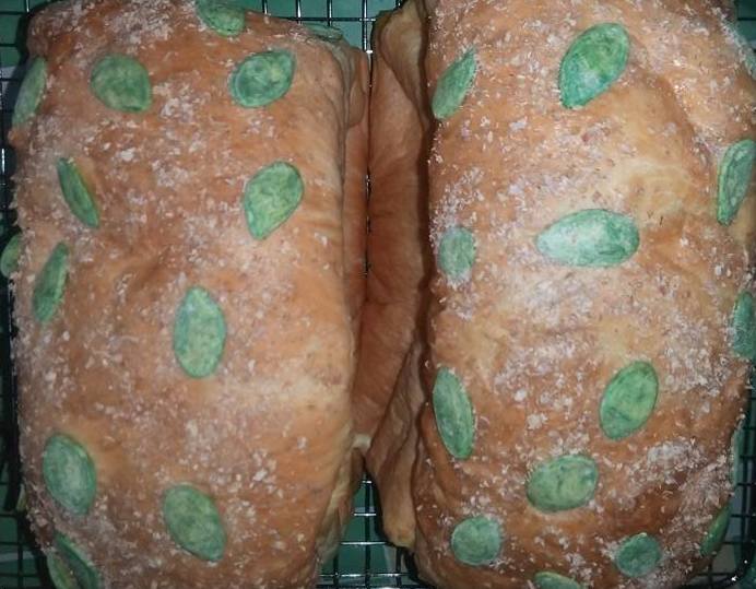 Enak dan Uniknya Roti Tawar Kuaci yang Menggoda Selera