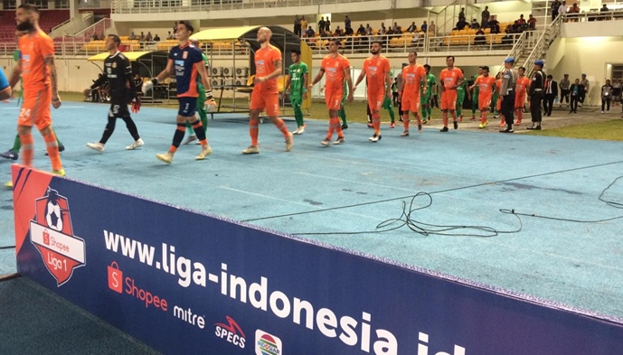 laga-perdana-borneo-fc.jpg