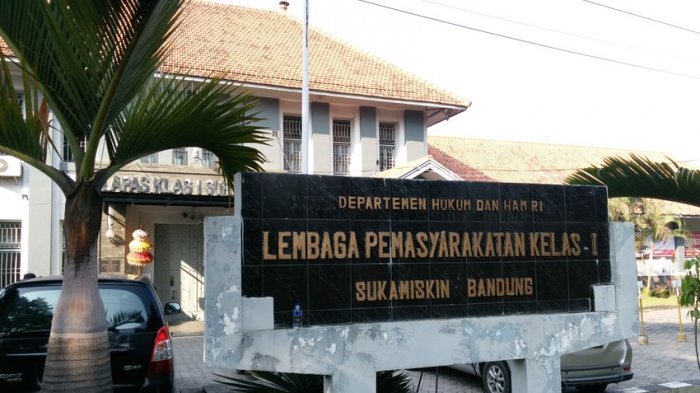 Kalapas Sukamiskin Terjaring OTT KPK, Kendaraan dan Sejumlah Uang Disita