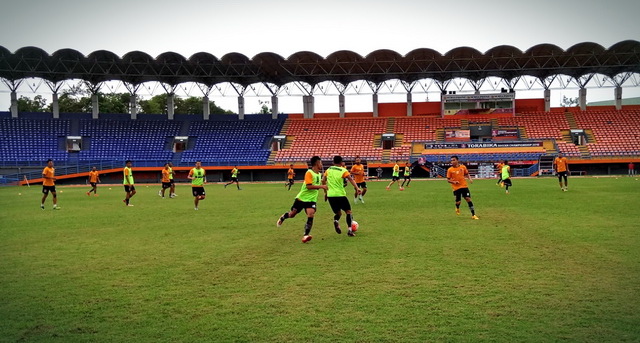 Skuad PBFC Diliburkan, Pemain Tetap Dapat PR dari Coach Dragan