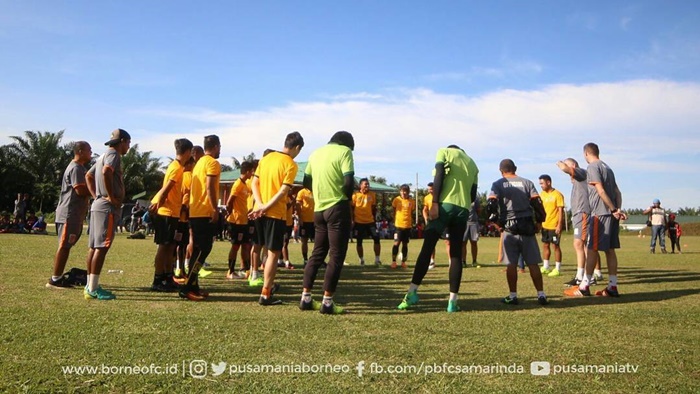 latihan-pbfc_20170324_214508.jpg