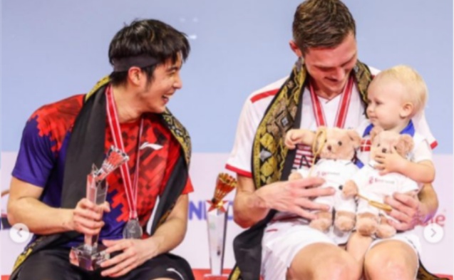 lengkap-hasil-indonesia-open-2021-hari-ini-viktor-axelsen-juara-baby-vega-jadi-trending-lagi.jpg