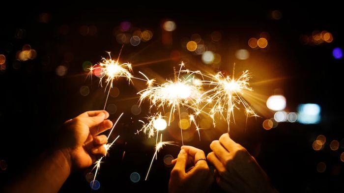 40 Daftar Link Twibbon Tahun Baru 2023, Lengkap Kartu Ucapan Kekinian untuk Caption Sosial Media