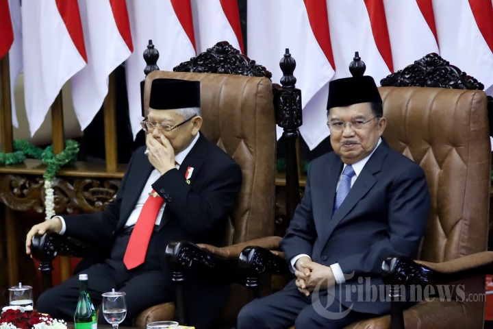 Kata Maruf Amin soal Sarung Bikin JK Tertawa, Beberapa Gaya Suami Wury Estu Handayani dengan Celana