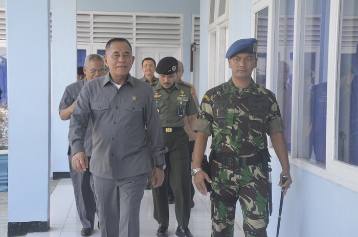 Soal Perpanjangan Izin FPI, Menhan: Kalau Tak Sejalan dengan Pancasila, Cari Tempat Lain Saja