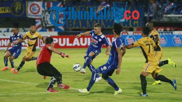 Joko Cadangkan Christian Gonzales, Inilah Line Up Mitra Kukar vs Arema Cronus