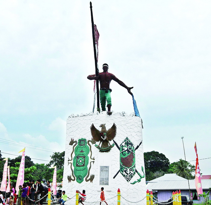 monumen-sangasanga_20150928_145959.jpg