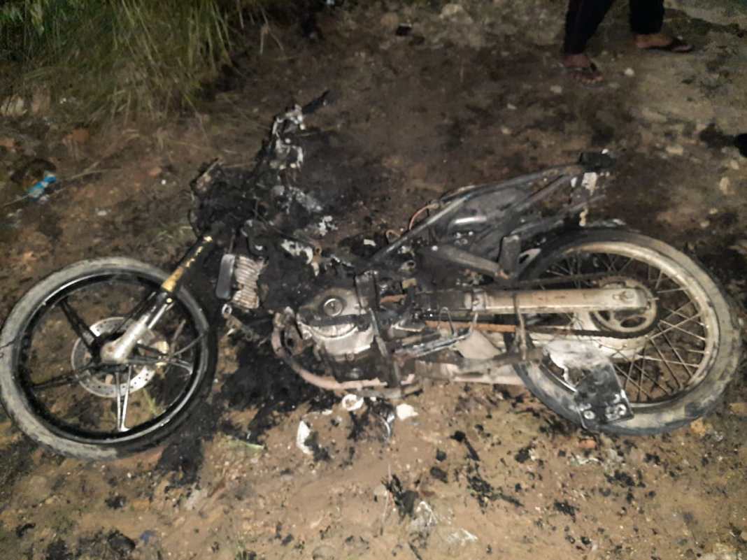 Emosi Sering Ditinggal Pergi, Seorang Wanita di Bontang Bakar Motor Suaminya
