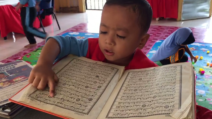 VIDEO Kemampuan Bocah 4 Tahun Mengaji Bikin Kagum, Bacaannya Lancar Jaya tanpa Mengeja!