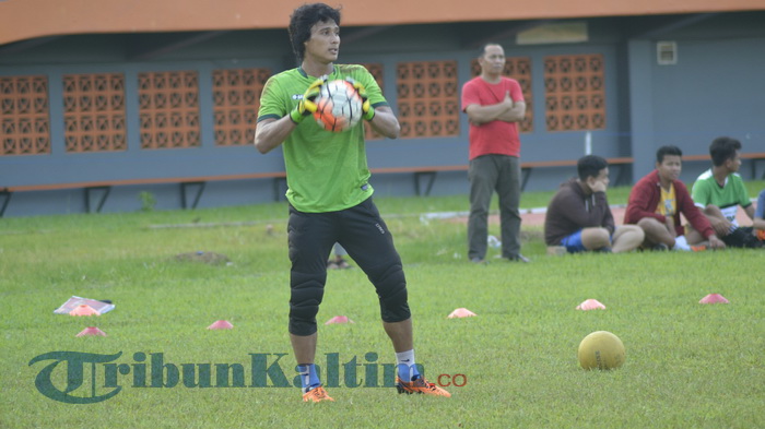 muhammad-ridho-kiper-pbfc_20170129_202437.jpg