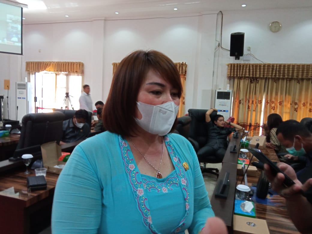Norhayati Andris Ketua DPRD Kaltara Ikut Divaksin Covid-19, Segera dan Harus Sasar Seluruh Warga