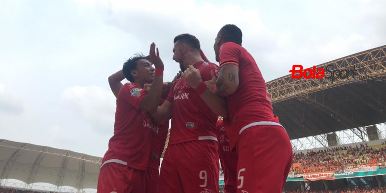 Liga 1 2018 - Bakal Ada Layar Lebar di SUGBK saat Persija VS Mitra Kukar ?