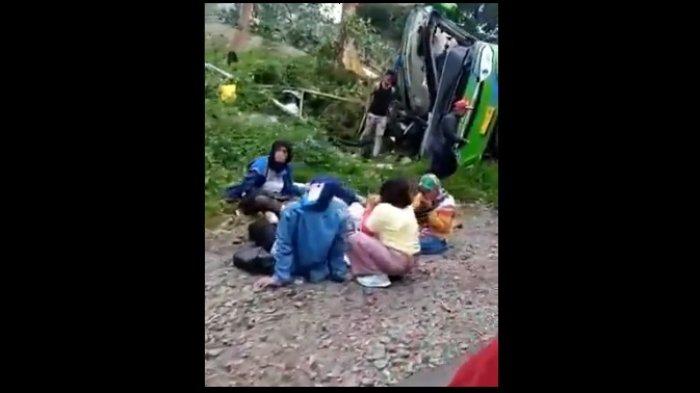 Bus Pariwisata PO Purnamasari Subang Kecelakaan Maut Dekat Tanjakan Angker? Dari Tangkuban Perahu