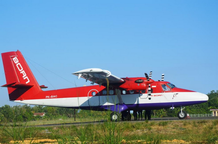 pesawat-air-born_20160615_134729.jpg