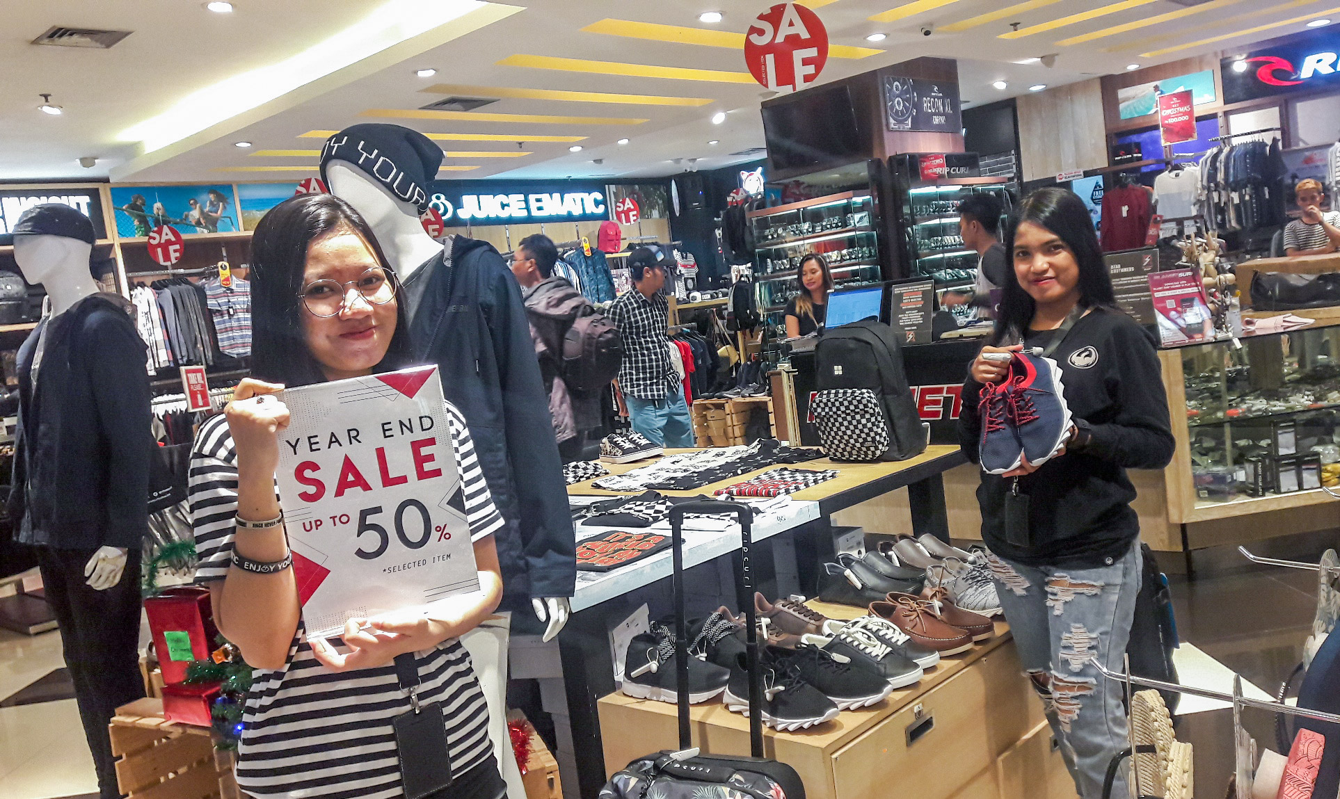 Planet Surf Obral Kaos Merk Ternama Separuh Harga