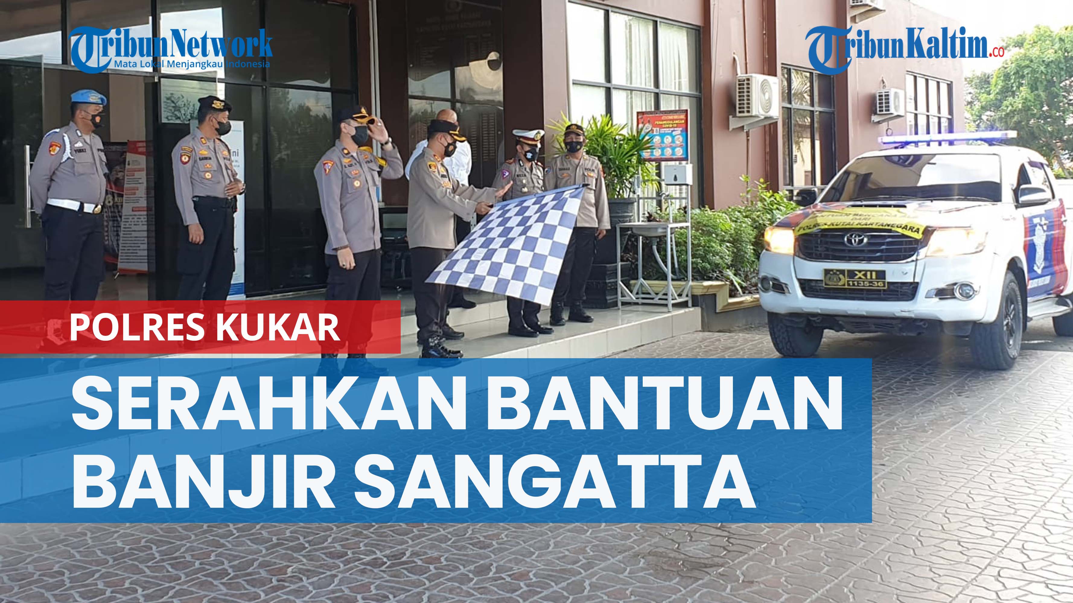 polres-kukar-salurkan-bantuan-untuk-korban-banjir-di-kutai-timur.jpg