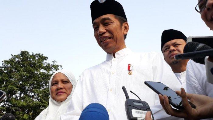presiden-jokowi-sholat-idul-adha.jpg