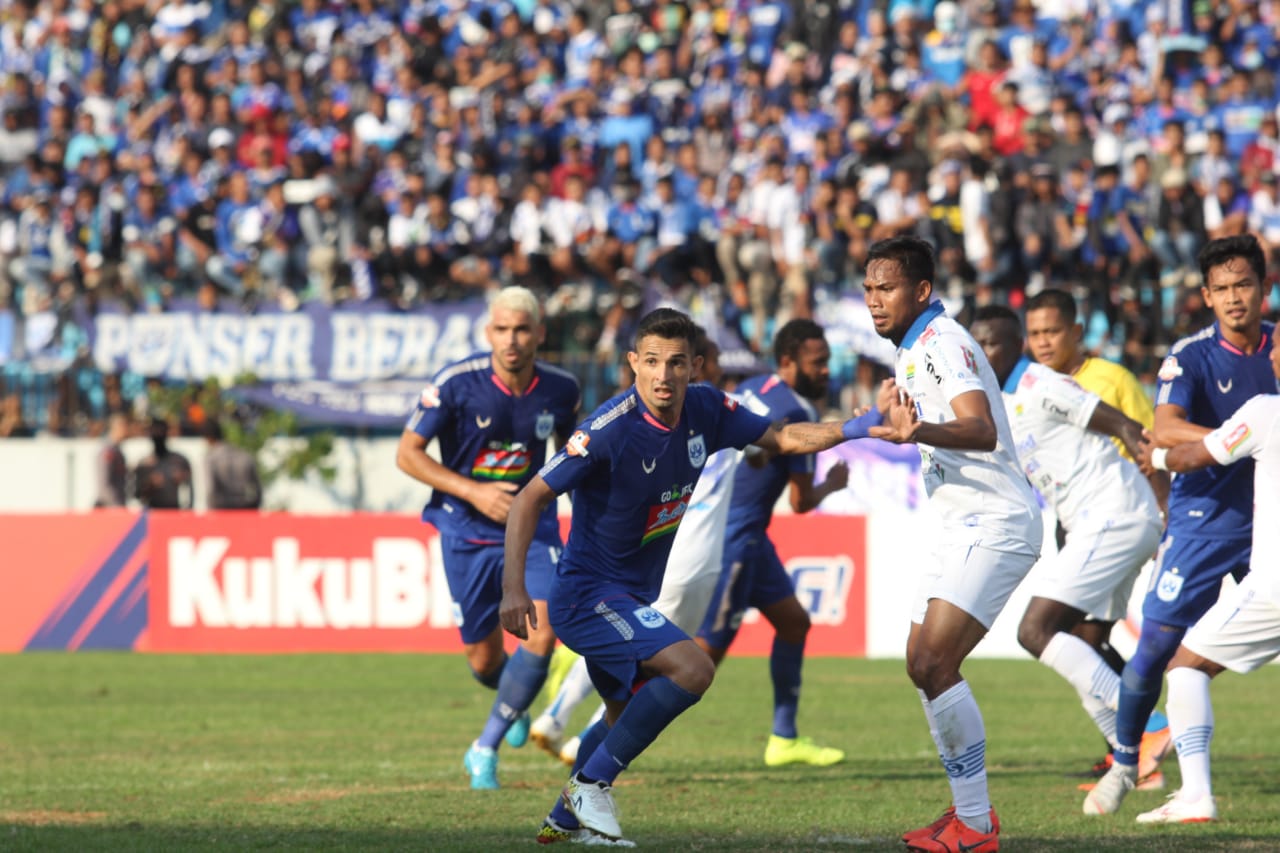 LINK LIVE STREAMING PSIS vs Persib, Tuan Rumah Main 10 Orang, Keuntungan Buat Maung Bandung