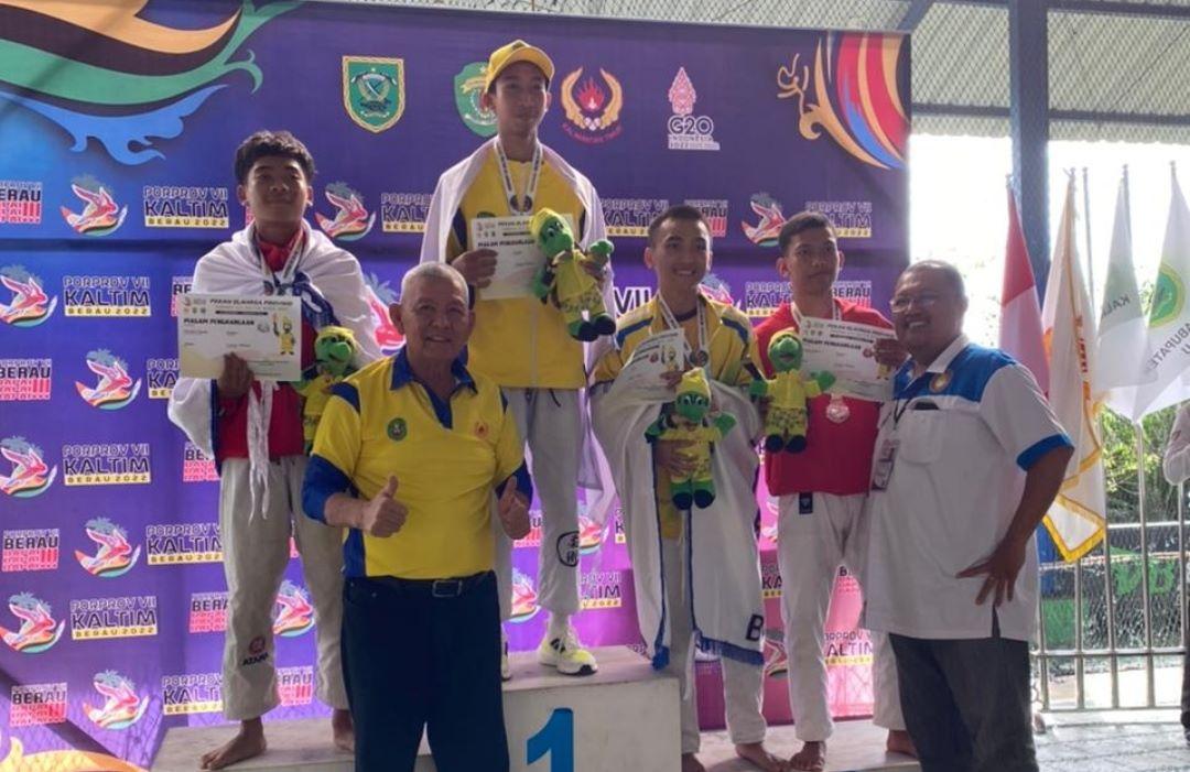 pulang-10-medali-di-kutai-timur.jpg