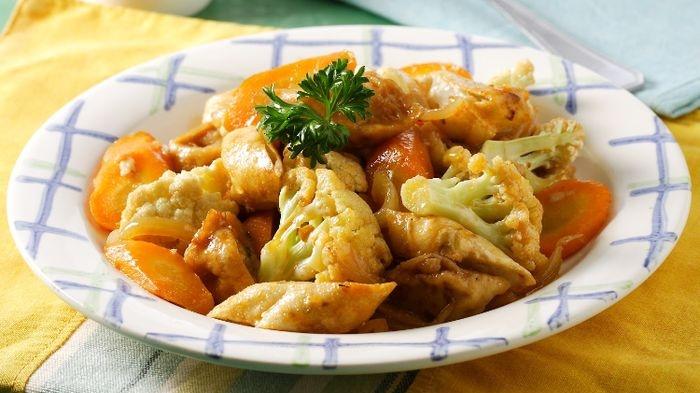Resep Kembang Kol Wortel Tumis Otak-Otak, Menu Tumisan yang Praktis dan Enak untuk Makan Siang Ini