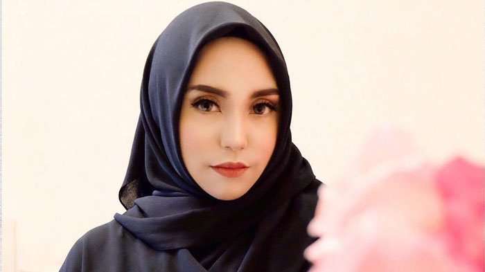 Salmafina Kembali Kumpul dengan Teman Lamanya Usai Berhijrah, Netizen Beri Peringatan Ini