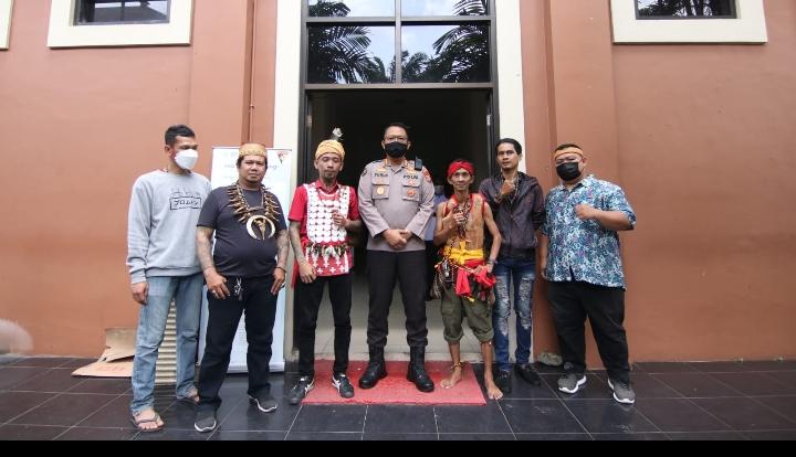 Perihal Sanksi Adat untuk Edy Mulyadi, Polda Kaltim Komunikasikan dengan Komunitas di Kalimantan
