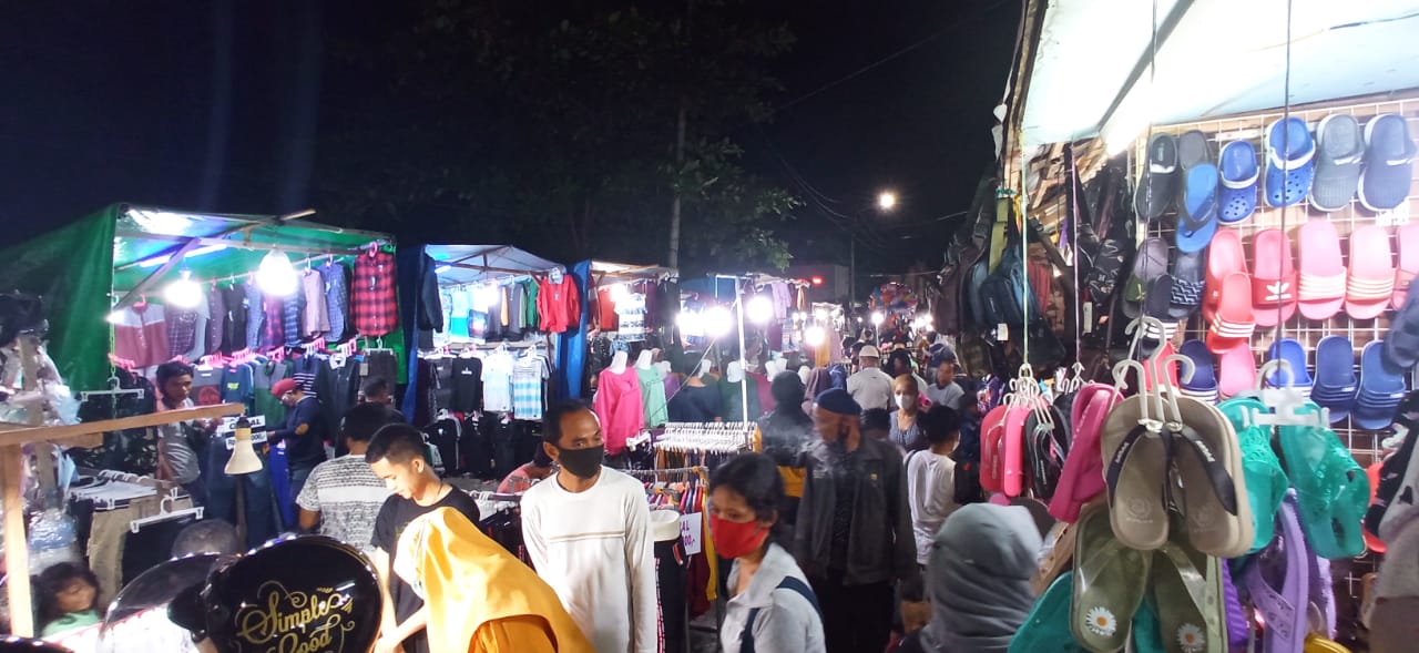 situasi-pasar-klandasan-balikpapan-malam-ini-rabu-1252021098.jpg