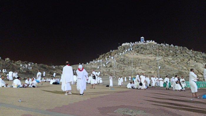 suasana-jelang-wukuf-di-padang-arafah-mekkah-new.jpg