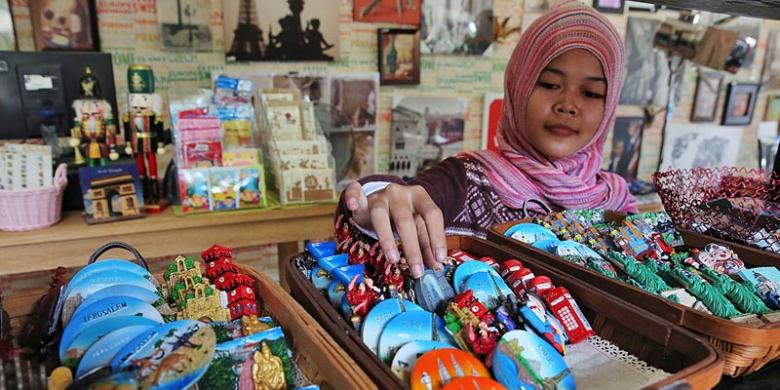 Pulang Liburan, Ini Dia Lima Jenis Oleh-oleh yang Murah Meriah