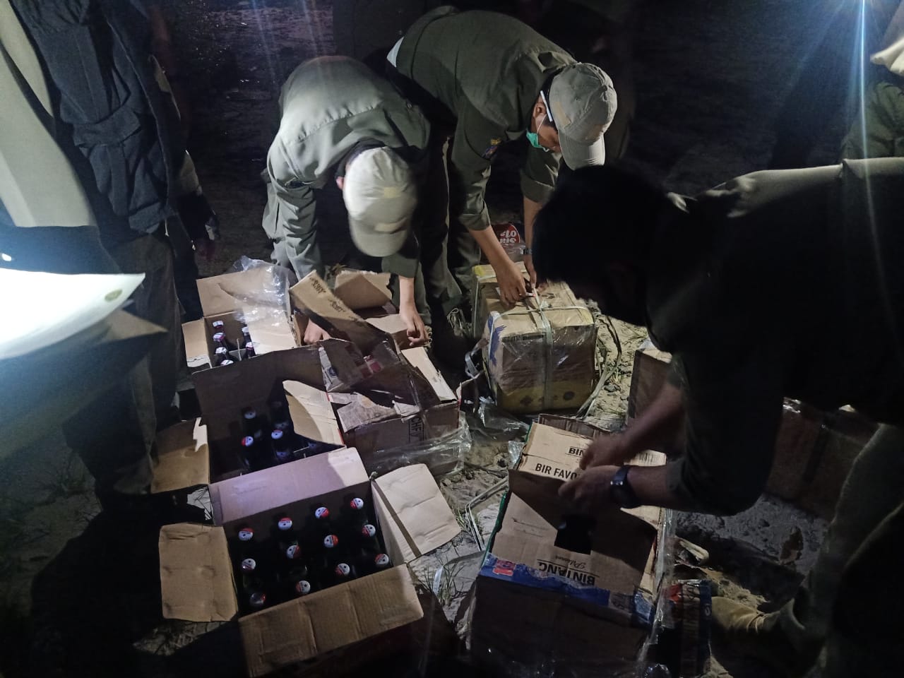 Razia Tempat Hiburan Malam di PPU, Satpol PP Temukan 577 Botol Miras