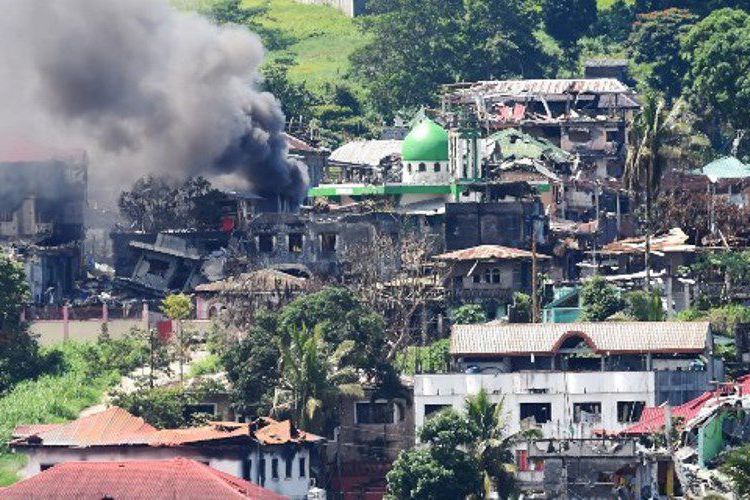 Teroris Maute Tinggalkan Bom IED di Bangunan Rumah Penduduk di Marawi