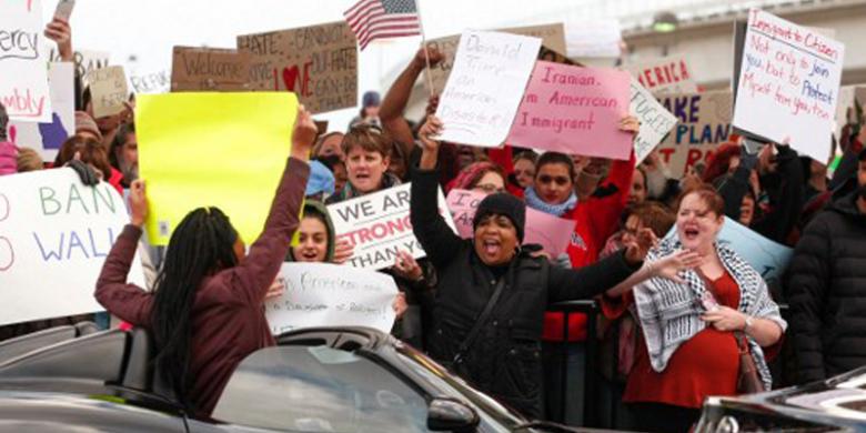 Bersatu, Para Jaksa Agung dari 16 Negara Bagian di AS Mengecam dan Melawan Trump