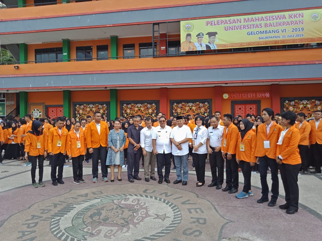 Walikota Balikpapan Lepas Ratusan Mahasiswa Uniba Gelar KKN, Diantaranya ke Penajam Paser Utara