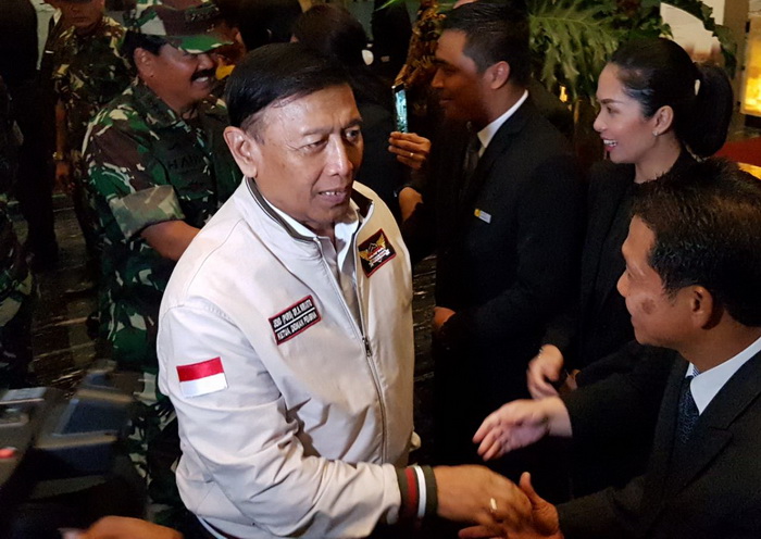 Menkopolhukam Perintahkan Kapolri Cari Dalang Perusakan Polsek Ciracas