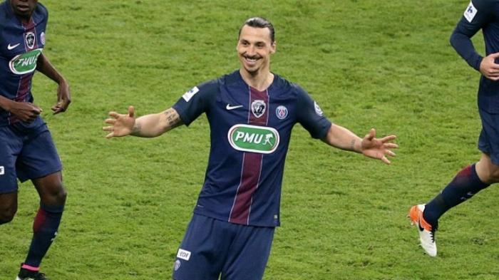 Zlatan Ibrahimovic Bawa PSG Juara Couple de France