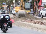 20230816_pengerjaan-proyek-peninggian-jalan-di-MT-Haryono.jpg