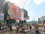20231031_Alat-Peraga-Kampaye-yang-berada-di-Jalan-R-Suprapto.jpg