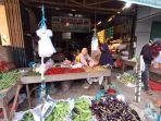 20231217_harga-di-penjual-cabai.jpg