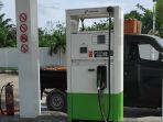 20231218_pengetap-di-daerah-Talisayan-Berau-saat-melakukan-pengisian-BBM-di-SPBU.jpg