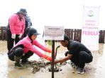 20240115_menanam-pohon-di-Pantai-Mako-Satbrimob-Polda-Kaltim.jpg