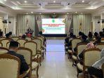 20240125_Bupati-Berau-Sri-Juniarsih-Mas-saat-memberi-arahan-kepada-64-pejabat-struktural.jpg