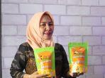 20240316-Pemilik-UMKM-Pawon-Snacks-Anita.jpg