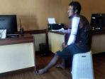 20240327_Sopir-truk-kontainer-Andi-Suryanto-saat-ditemui-di-Mapolresta-Balikpapan.jpg
