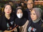 20240528_Linda-dan-kuasa-hukum-Vina.jpg