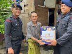 20240621_beri-bantuan-sembako.jpg